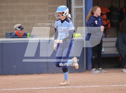 Thumbnail 3 in Westlake vs. Timpview (Bengal Bash) photogallery.