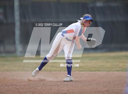 Thumbnail 2 in Westlake vs. Timpview (Bengal Bash) photogallery.