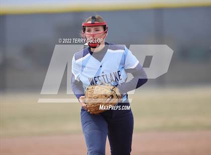 Thumbnail 3 in Westlake vs. Timpview (Bengal Bash) photogallery.