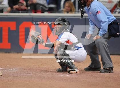 Thumbnail 3 in Westlake vs. Timpview (Bengal Bash) photogallery.