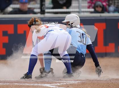 Thumbnail 3 in Westlake vs. Timpview (Bengal Bash) photogallery.