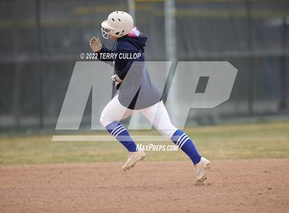 Thumbnail 2 in Westlake vs. Timpview (Bengal Bash) photogallery.