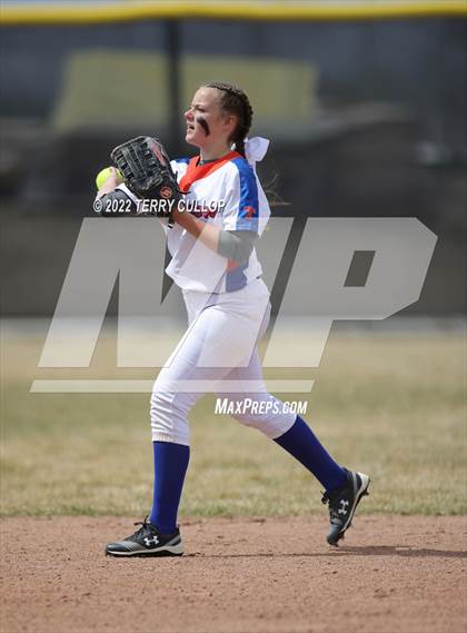 Thumbnail 2 in Westlake vs. Timpview (Bengal Bash) photogallery.