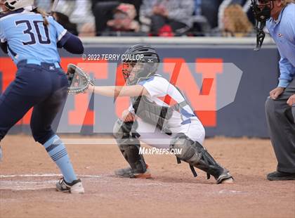 Thumbnail 1 in Westlake vs. Timpview (Bengal Bash) photogallery.