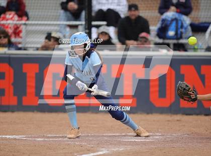 Thumbnail 2 in Westlake vs. Timpview (Bengal Bash) photogallery.