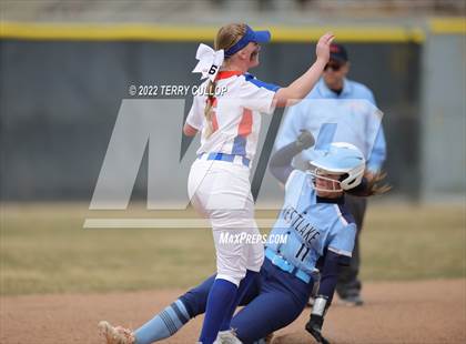 Thumbnail 1 in Westlake vs. Timpview (Bengal Bash) photogallery.