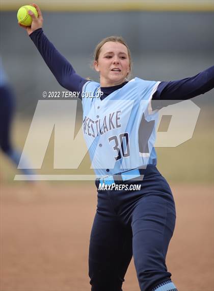 Thumbnail 2 in Westlake vs. Timpview (Bengal Bash) photogallery.