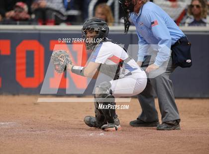Thumbnail 2 in Westlake vs. Timpview (Bengal Bash) photogallery.