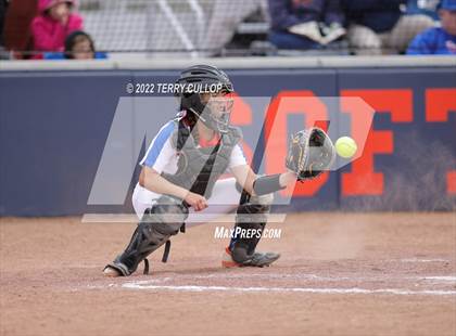 Thumbnail 3 in Westlake vs. Timpview (Bengal Bash) photogallery.