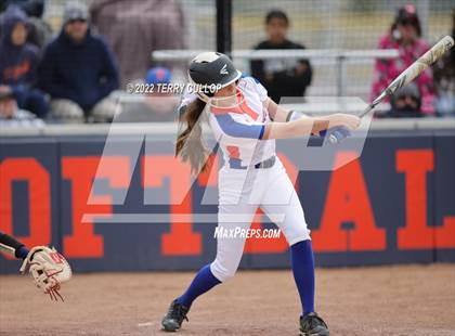 Thumbnail 2 in Westlake vs. Timpview (Bengal Bash) photogallery.