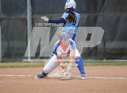Thumbnail 3 in Westlake vs. Timpview (Bengal Bash) photogallery.