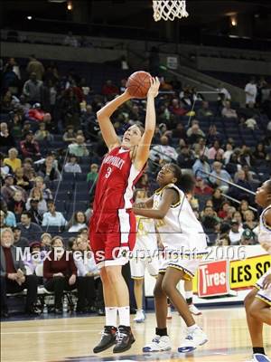 Thumbnail 3 in Pinole Valley vs Carondelet (NCS D2 Final) photogallery.