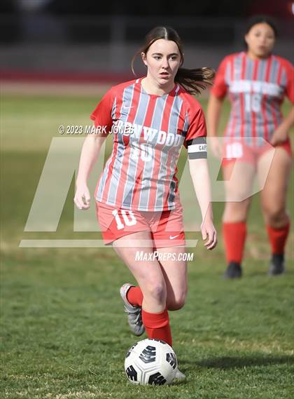 Thumbnail 1 in Ironwood vs. Mountain Pointe (Senior Night) photogallery.