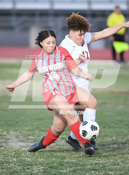 Thumbnail 2 in Ironwood vs. Mountain Pointe (Senior Night) photogallery.