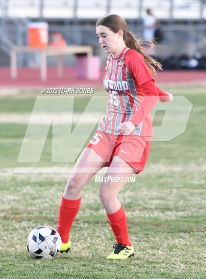 Thumbnail 3 in Ironwood vs. Mountain Pointe (Senior Night) photogallery.