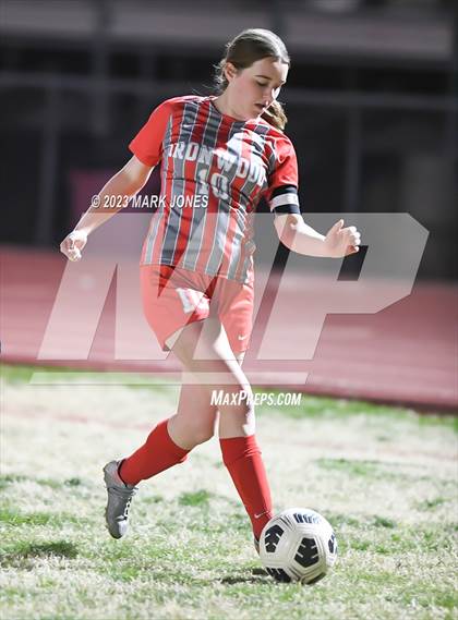 Thumbnail 3 in Ironwood vs. Mountain Pointe (Senior Night) photogallery.