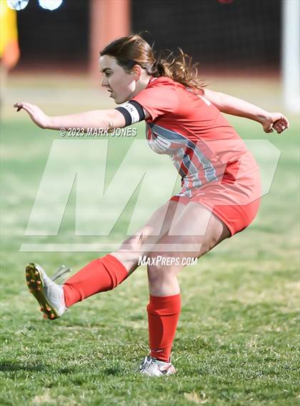 Thumbnail 3 in Ironwood vs. Mountain Pointe (Senior Night) photogallery.
