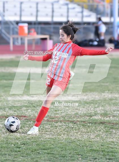 Thumbnail 3 in Ironwood vs. Mountain Pointe (Senior Night) photogallery.