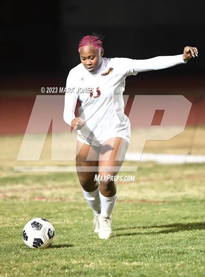 Thumbnail 2 in Ironwood vs. Mountain Pointe (Senior Night) photogallery.