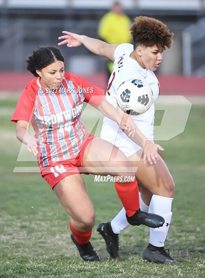 Thumbnail 1 in Ironwood vs. Mountain Pointe (Senior Night) photogallery.