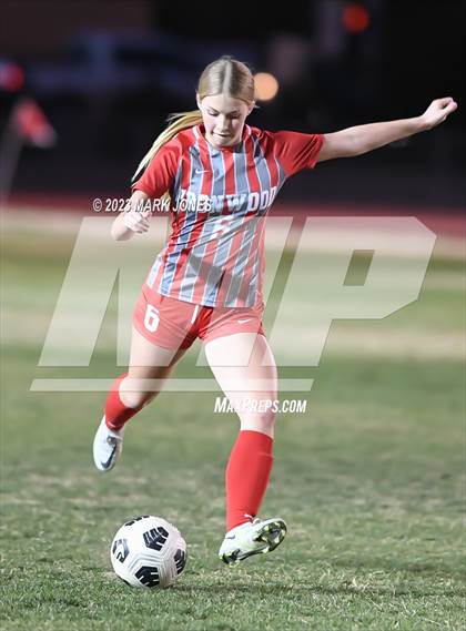 Thumbnail 2 in Ironwood vs. Mountain Pointe (Senior Night) photogallery.