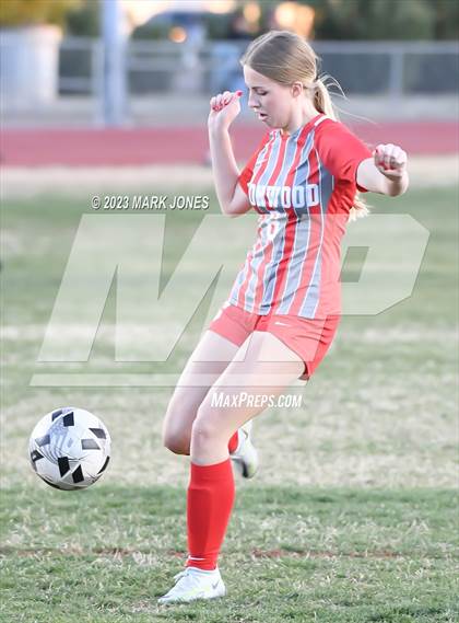 Thumbnail 3 in Ironwood vs. Mountain Pointe (Senior Night) photogallery.