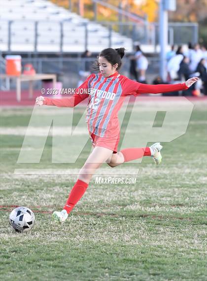Thumbnail 2 in Ironwood vs. Mountain Pointe (Senior Night) photogallery.