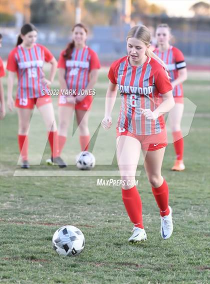 Thumbnail 1 in Ironwood vs. Mountain Pointe (Senior Night) photogallery.