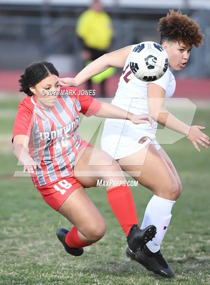 Thumbnail 2 in Ironwood vs. Mountain Pointe (Senior Night) photogallery.