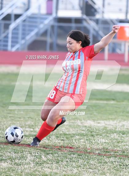 Thumbnail 2 in Ironwood vs. Mountain Pointe (Senior Night) photogallery.