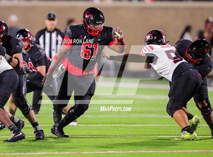 Thumbnail 2 in Mustang vs Union (OSSAA 6A-1 Round 1) photogallery.
