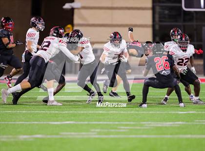 Thumbnail 3 in Mustang vs Union (OSSAA 6A-1 Round 1) photogallery.