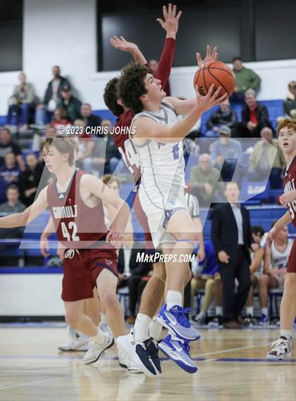 Thumbnail 2 in Gibault Catholic @ Freeburg photogallery.