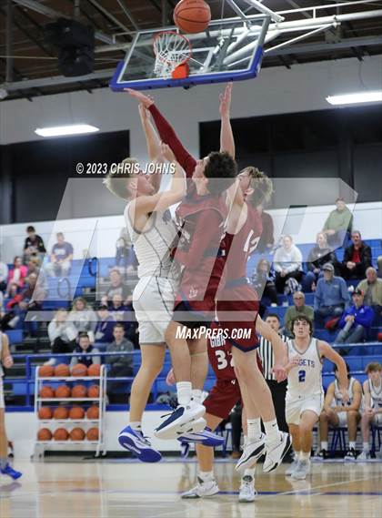 Thumbnail 3 in Gibault Catholic @ Freeburg photogallery.