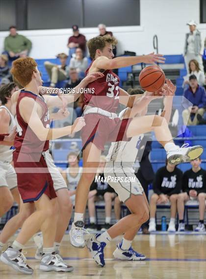 Thumbnail 2 in Gibault Catholic @ Freeburg photogallery.