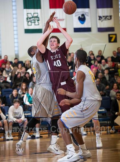 Thumbnail 3 in St. Joseph's Collegiate Institute vs. Canisius photogallery.