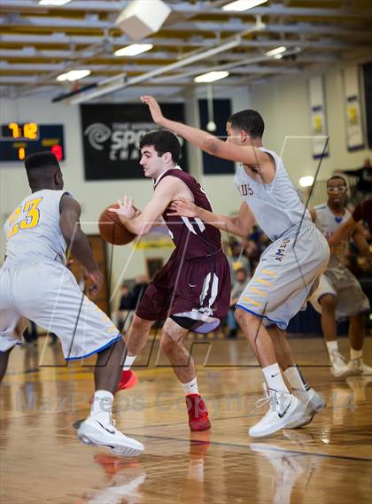 Thumbnail 2 in St. Joseph's Collegiate Institute vs. Canisius photogallery.