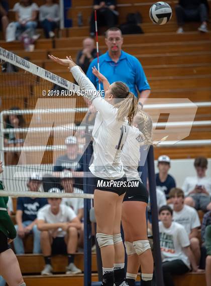 Thumbnail 3 in Oceanside @ San Dieguito Academy photogallery.