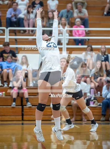 Thumbnail 3 in Oceanside @ San Dieguito Academy photogallery.