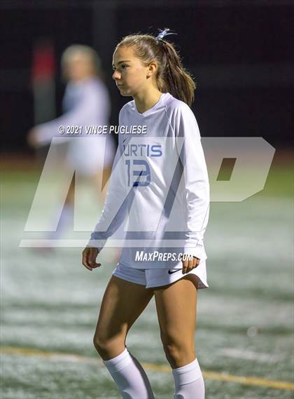 Thumbnail 3 in Curtis vs Union (WIAA 4A Tournament) photogallery.