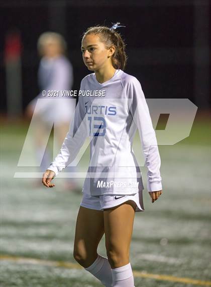 Thumbnail 2 in Curtis vs Union (WIAA 4A Tournament) photogallery.