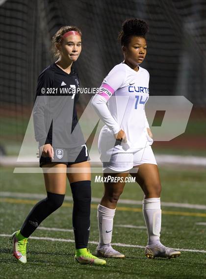 Thumbnail 3 in Curtis vs Union (WIAA 4A Tournament) photogallery.