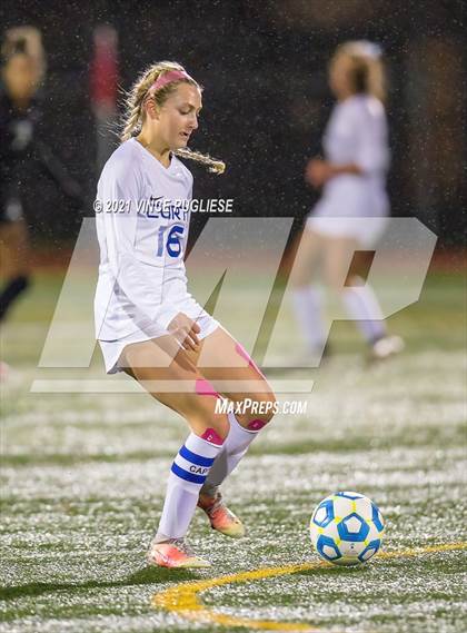 Thumbnail 3 in Curtis vs Union (WIAA 4A Tournament) photogallery.