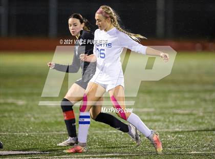 Thumbnail 2 in Curtis vs Union (WIAA 4A Tournament) photogallery.