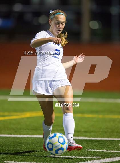 Thumbnail 3 in Curtis vs Union (WIAA 4A Tournament) photogallery.
