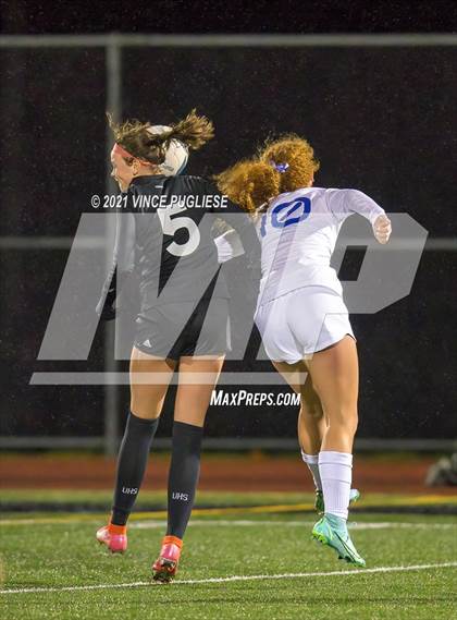 Thumbnail 1 in Curtis vs Union (WIAA 4A Tournament) photogallery.