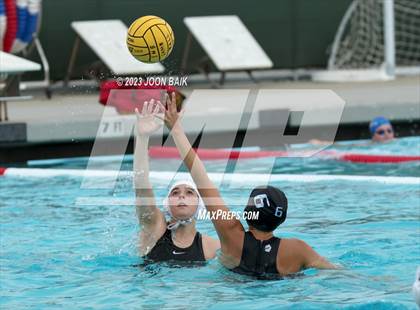 Thumbnail 3 in Moreau Catholic vs Albany (Battle of the Bay) photogallery.