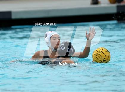Thumbnail 1 in Moreau Catholic vs Albany (Battle of the Bay) photogallery.