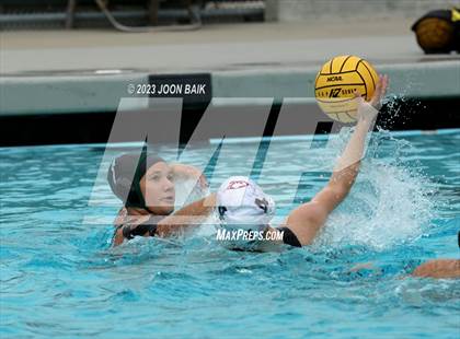 Thumbnail 1 in Moreau Catholic vs Albany (Battle of the Bay) photogallery.