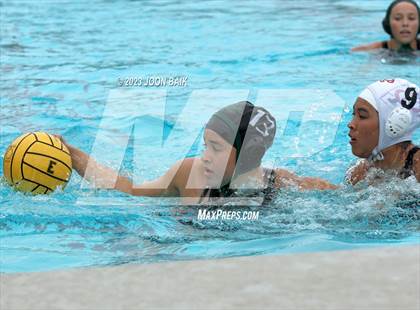 Thumbnail 2 in Moreau Catholic vs Albany (Battle of the Bay) photogallery.